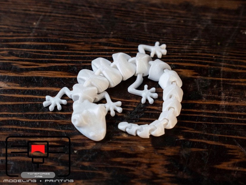 Articulated 3D printed Lizard