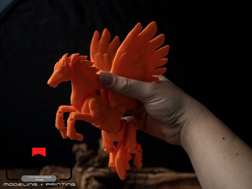 Articulated 3D printed Pegasus fidget toy