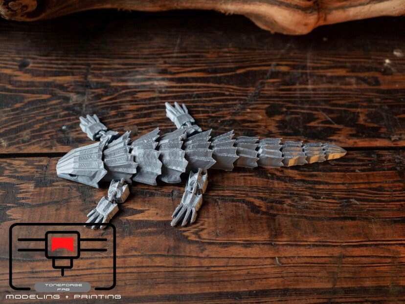 Articulated 3D printed Armadillo Lizard